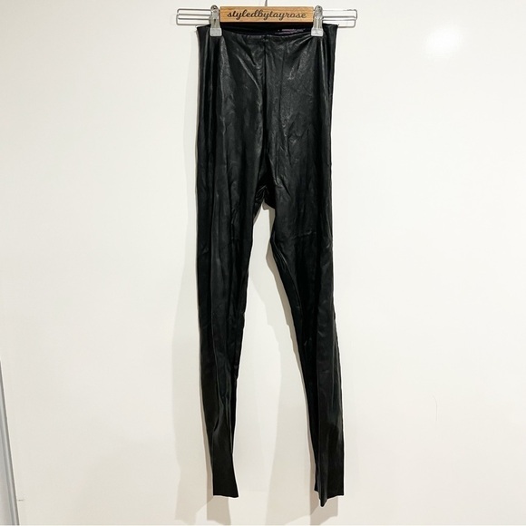 Commando Faux Leather Leggings in Black - Picture 3 of 9